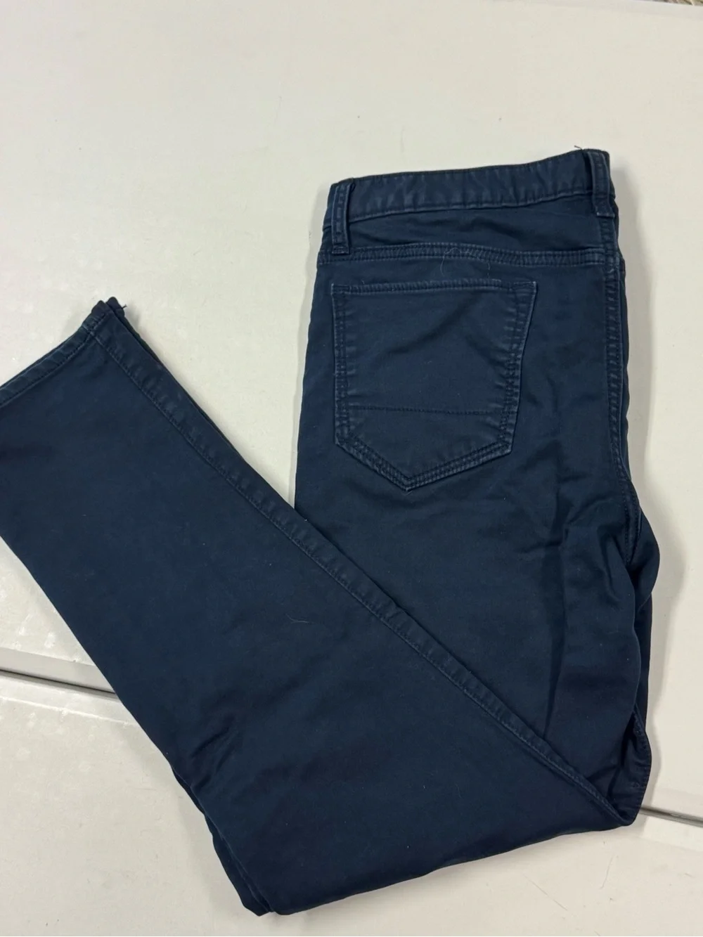 Banana Republic Slim Men’s Jeans in Navy Blue